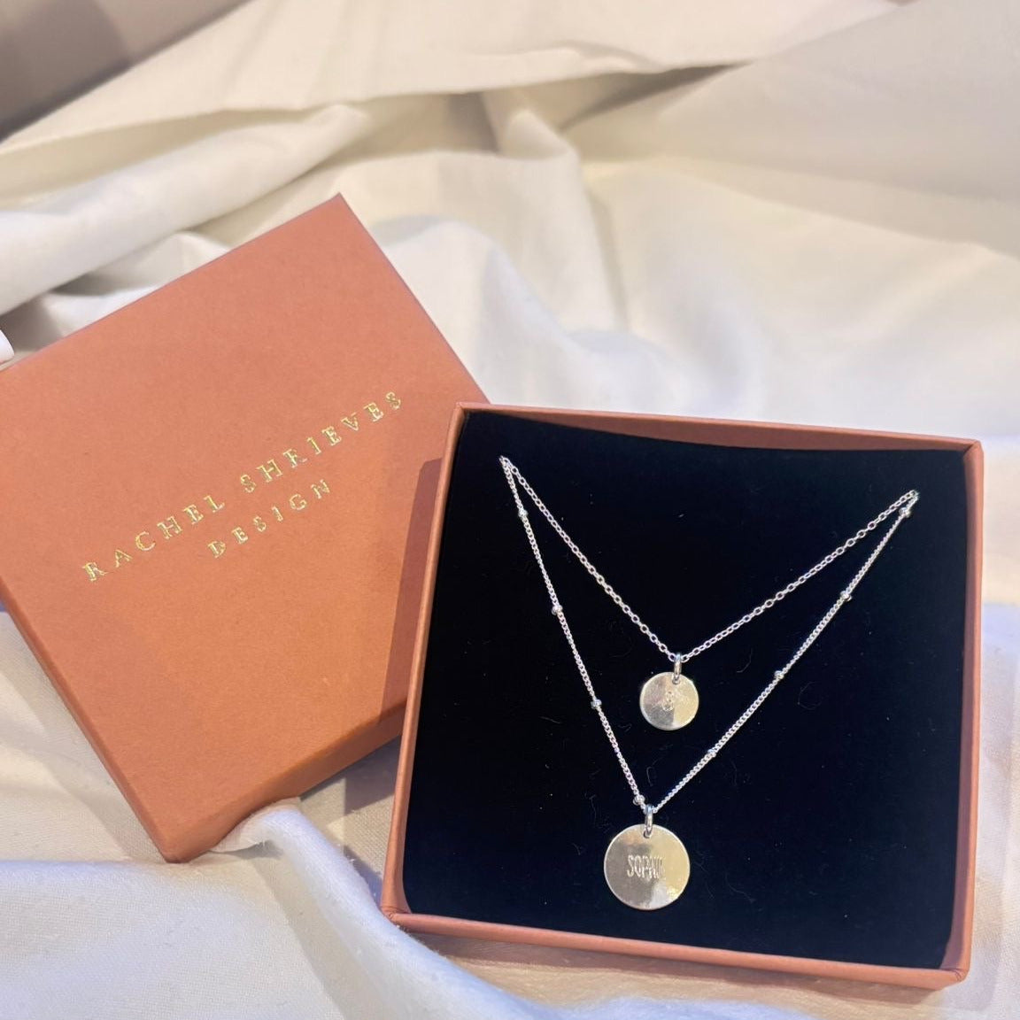 Small Hammered Silver Disc Necklace – Personalised Minimal Pendant