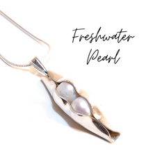 Load image into Gallery viewer, 30th Pearl anniversary keyring | Two peas In a pod | Freshwater pearl keyring

