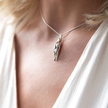 Load image into Gallery viewer, 30th Pearl anniversary necklace | Two peas In a pod | Freshwater pearl necklace
