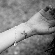 Load image into Gallery viewer, Revolving Disc Engraved Bracelet
