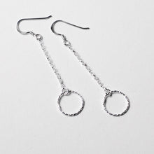 Load image into Gallery viewer, Mother&#39;s Day - Cirque Dangly Chain Diamond Cut Earrings
